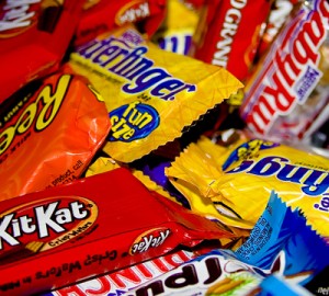 Central Florida coupon deals as seen on Fox 35 Orlando. Halloween candy coupons 2015, trick or treat coupons 2015, deals on halloween candy 2015