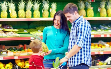 stress-free-shopping-with-kids-produce-family-coupons-390x245